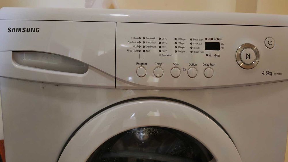 Продава пералня Samsung