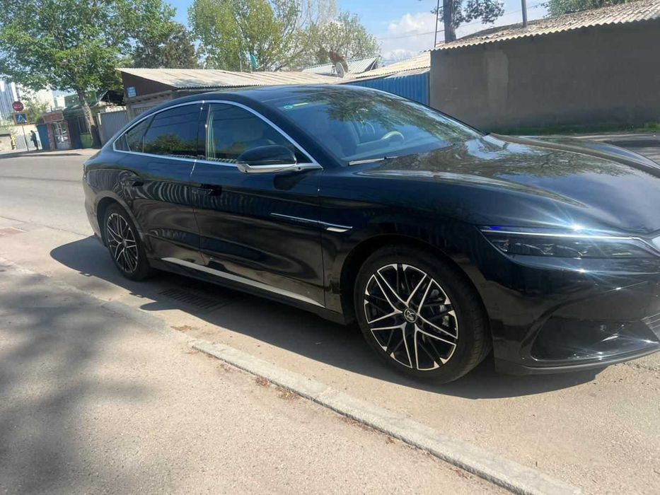 Аренда авто с водителем