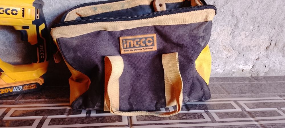 Набор сотилади телефон килинглар келишамиз 210$ 3та батарси бн