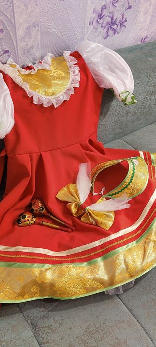 Продам  костюм русский на девочку