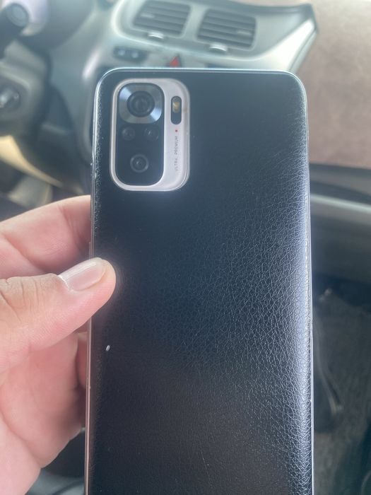 Продам смартфон в отличном состояний Redmi note 10s