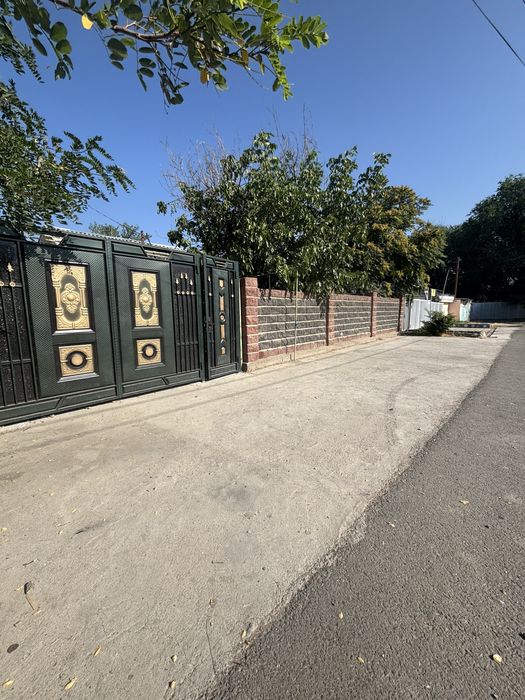 Продается 4 комнатный дом в районе Сахзавода