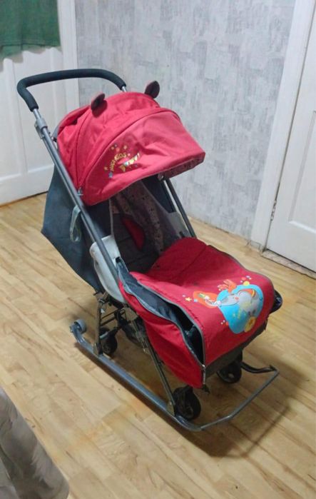 Продам сани коляска