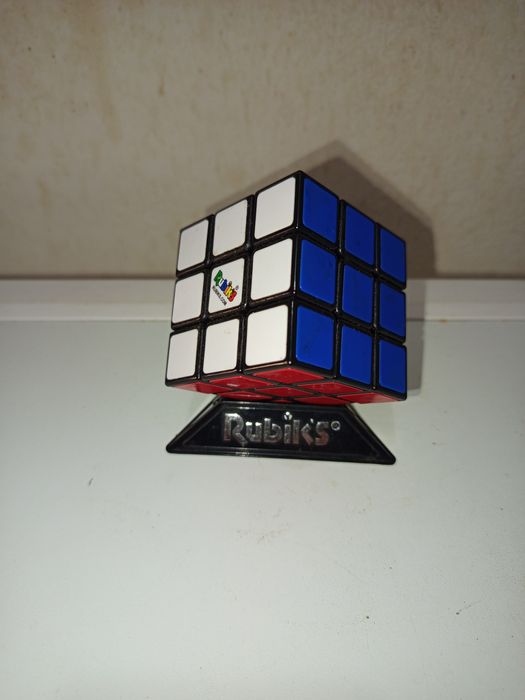 Кубчето на Рубик