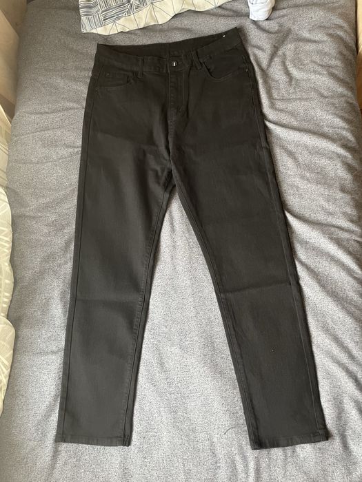 Blugii  skinny negri