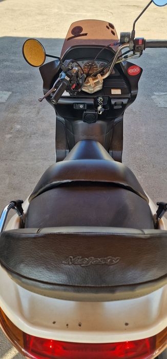 Продам Yamaha Majesty 250