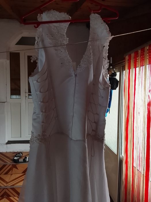 Vând rochie de mireasa