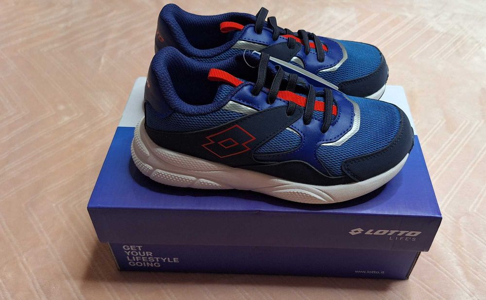 Adidasi Lotto, cu eticheta, talpa spuma memorie