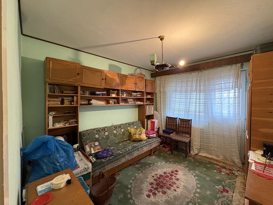 Apartament 4 camere - Bdul . N. Balcescu- Buzau - locatie de exceptie