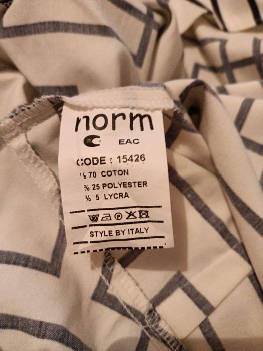 Продам платья,юбку