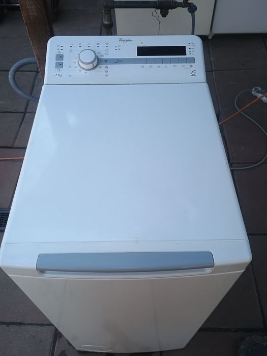 Mașină de spălat rufe verticală Baunekt A+++