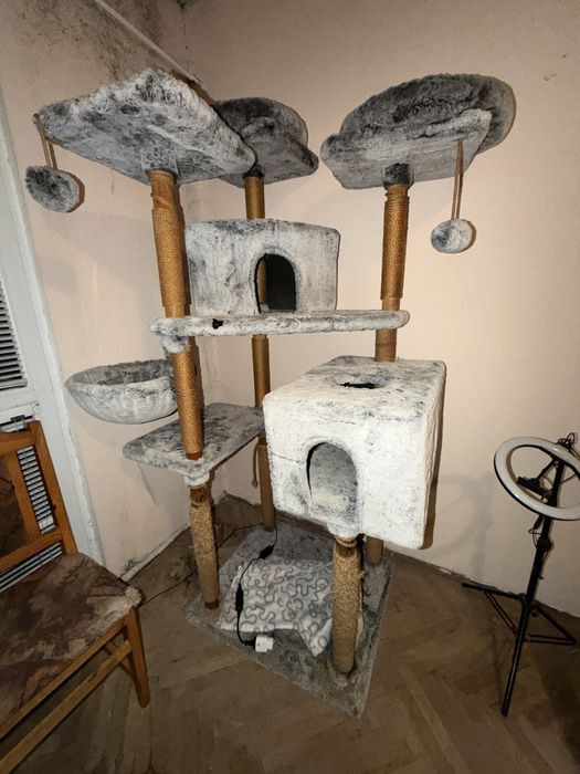 Котешка катерушка с драскалки