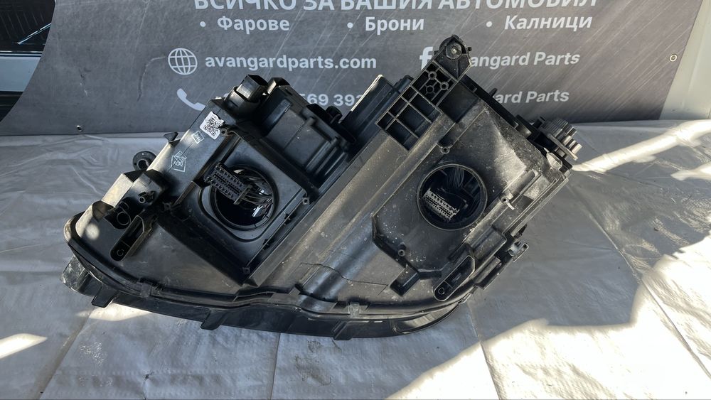 1 брой ляв и 2 броя десен фар VW Tiguan 2016-