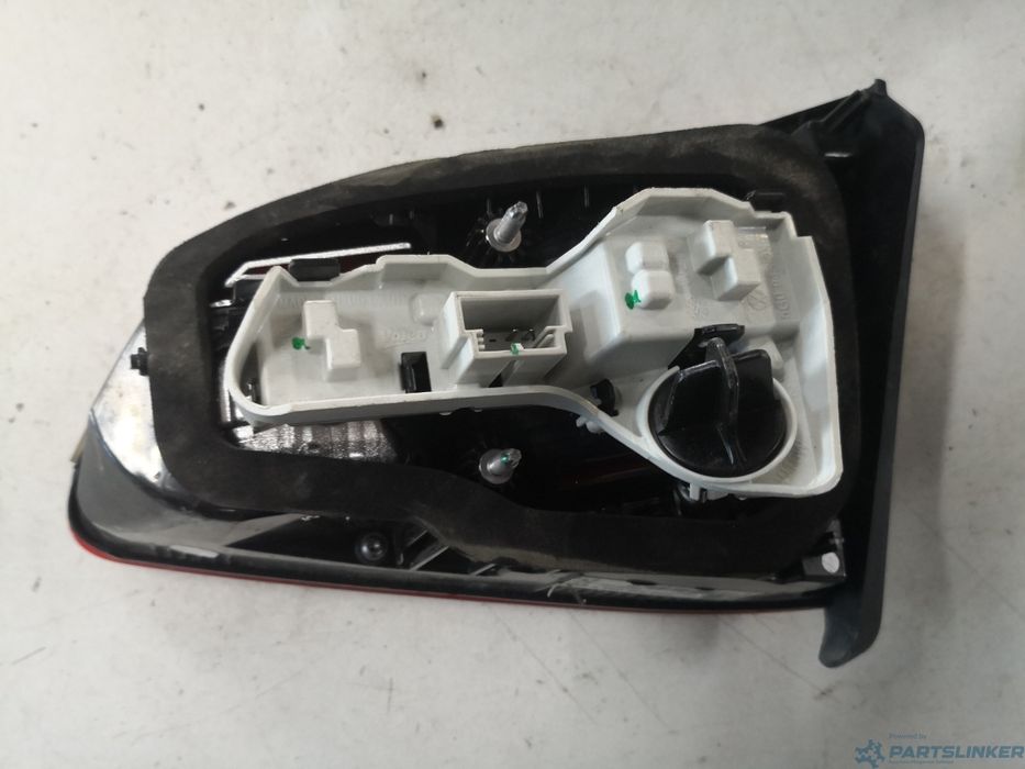 Lampa Spate / Stop Stanga Spate Volkswagen Golf 7 (5G1, Be1) [ 2012 -