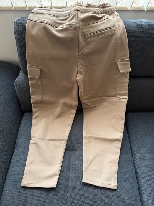 Нови унисекс зелени карго панталони Zara размер среден