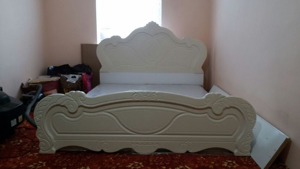 Дувухспалний крават сотилади