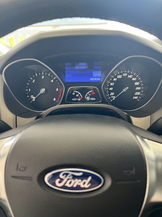 FORD Focus 2012 — imagine 5