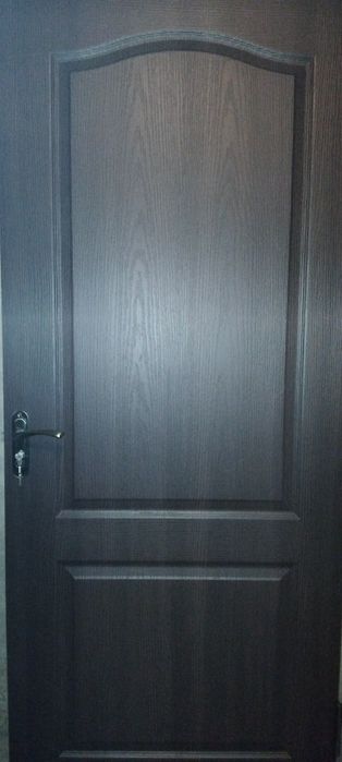 Дверь межкомнатная, цвет тёмный шоколад, размер 2×80,  с установленным