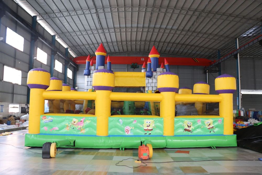 Надуваем батут,замък, детски център, атракцион