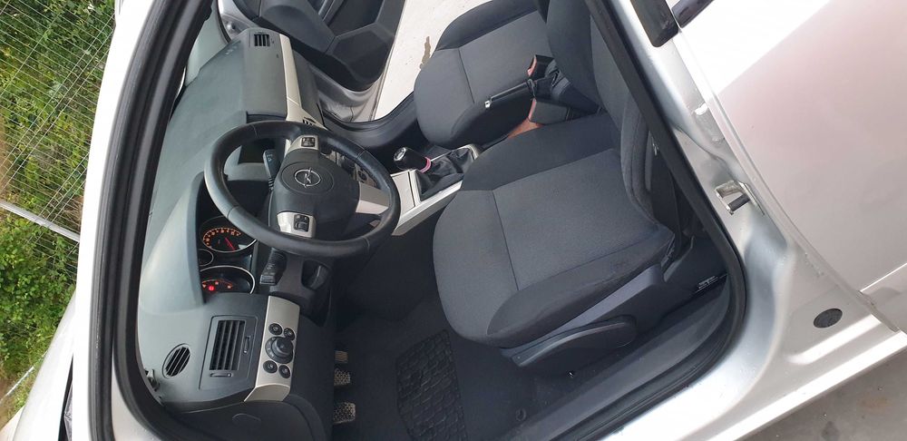 OPEL Astra 2007 — imagine 3