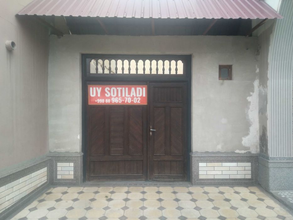 Чорси худудида ховли сотилади