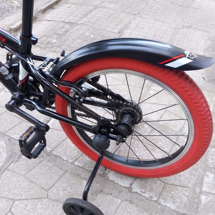 Детски велосипед drag alpha 18


Колелото е перфектно ,  като чисто н