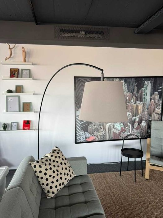 Lampadar arcuit Ikea SKOTTORP / SKAFTET