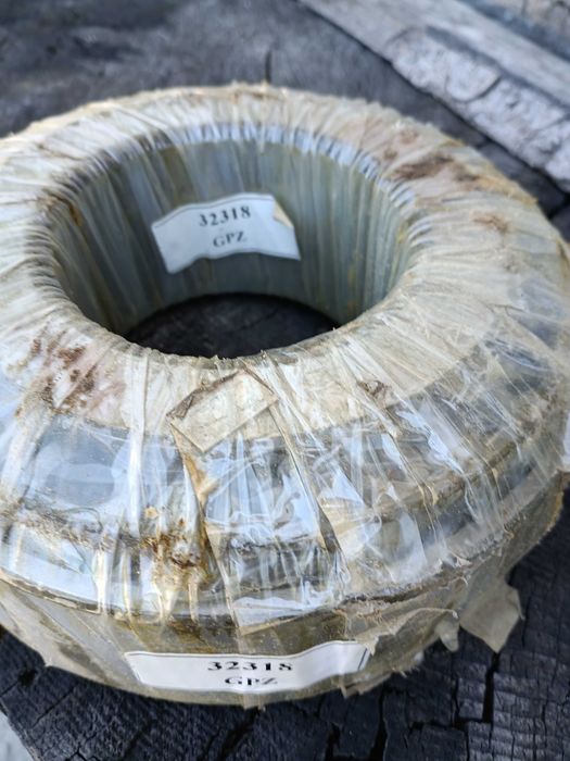 Лагер 32318 нов не е отварян