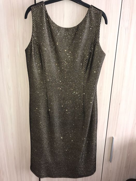 Къса официална рокля размер 40