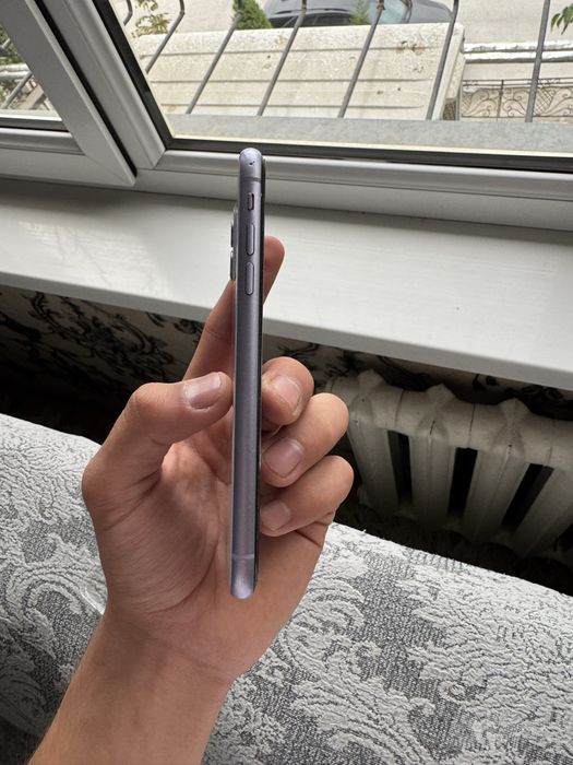 Iphone 11 sirochni sotiladi