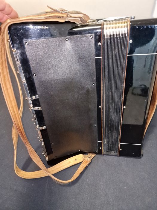 HOHNER Tango  120 basi