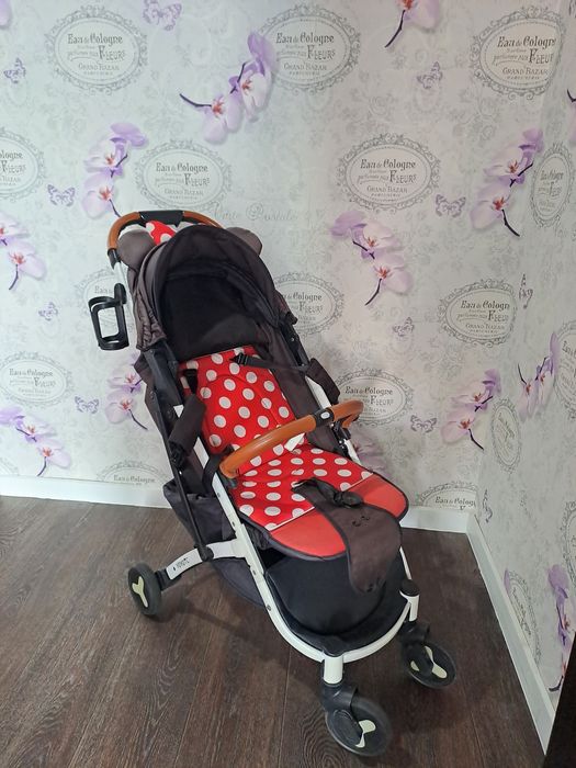 Коляска прогулочная YOYOTS