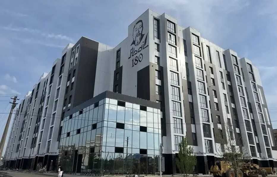 продается 3-х комнатная квартира Назарбаева 235