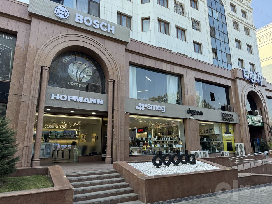 HOFMANN 4 в 1 — холодильник, вытяжка, варочная панель, духовка