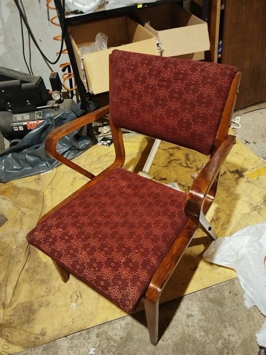 Столове различни видове