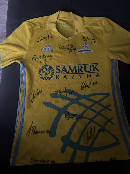 Fc Astana форма 2017 со всеми автографами