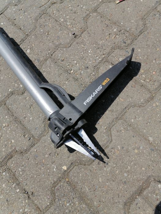 Fiskars w82 pt. buruieni