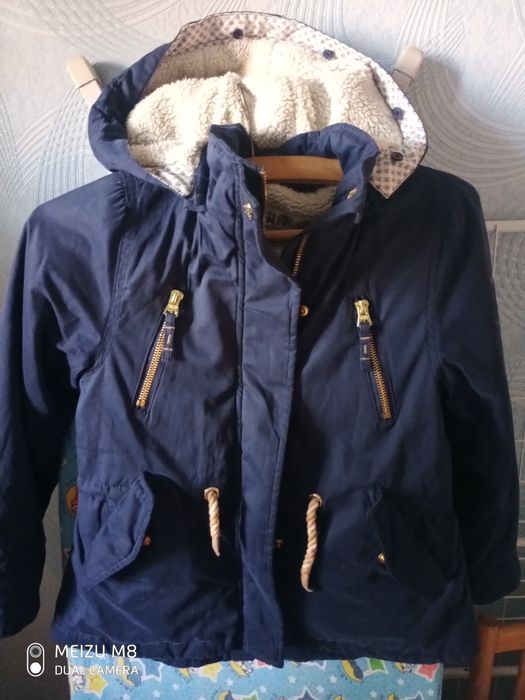 куртка на девочку