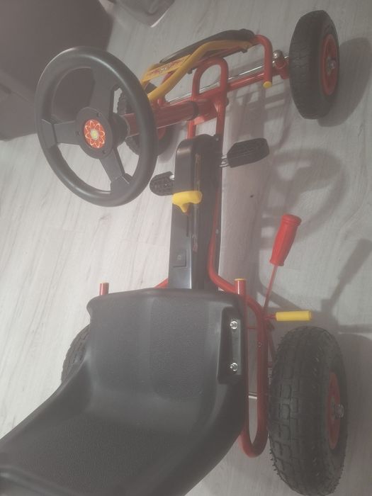 Kart cu roti gonflabile