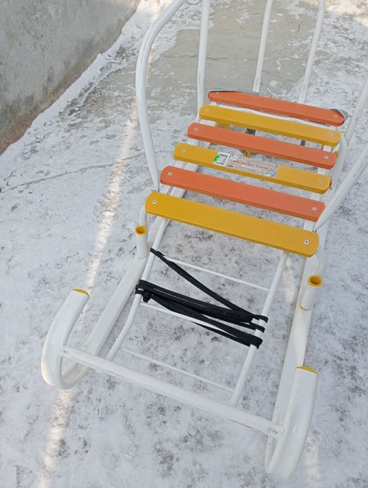 Продаю санки с колесами