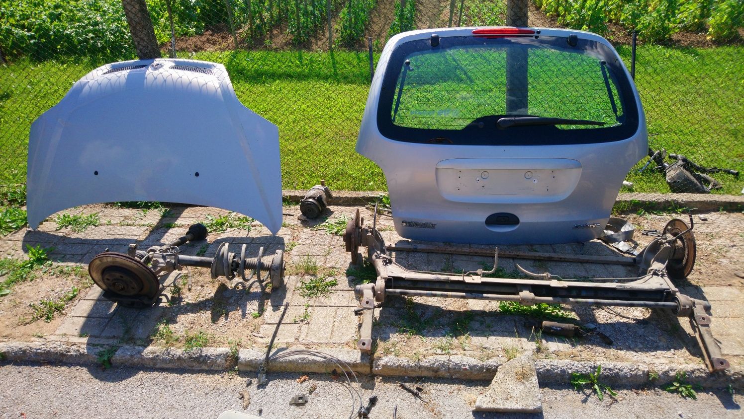 На части Рено Сценик1.9 ДЦИ 2000г. Renault Scenic 1.9 DCI гр. Монтана ...