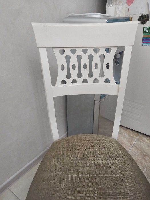 Продам стулья красивые