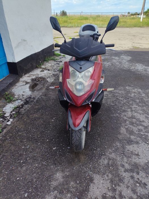 Продам скутер на ходу