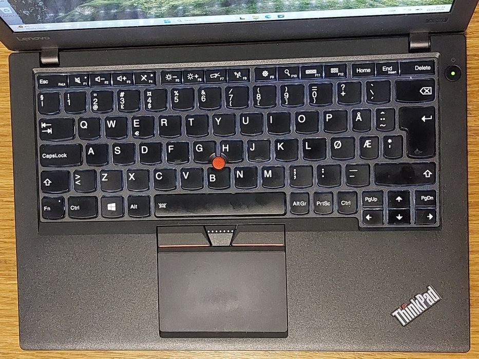 Laptop Lenovo 12.5 i7 6600u 2,6Ghz/3,4Ghz, 16GB, 128GB, Win11 Office24