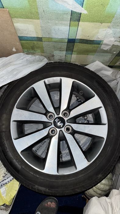 Продам комплект дисков R16