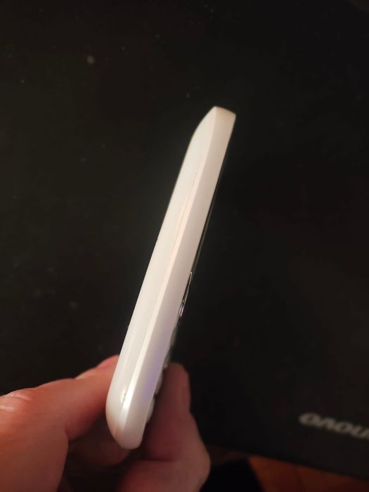 Nokia 201 ( liber de rețea)