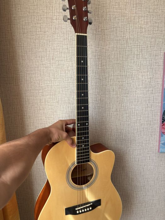 Гитара  Caravan Music