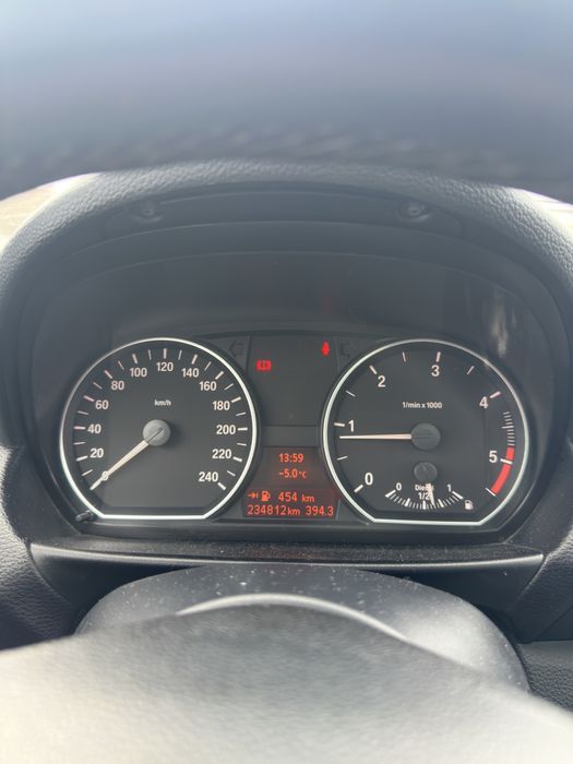 Vand sau schimb BMW seria 1 118d, distributie schimbata!