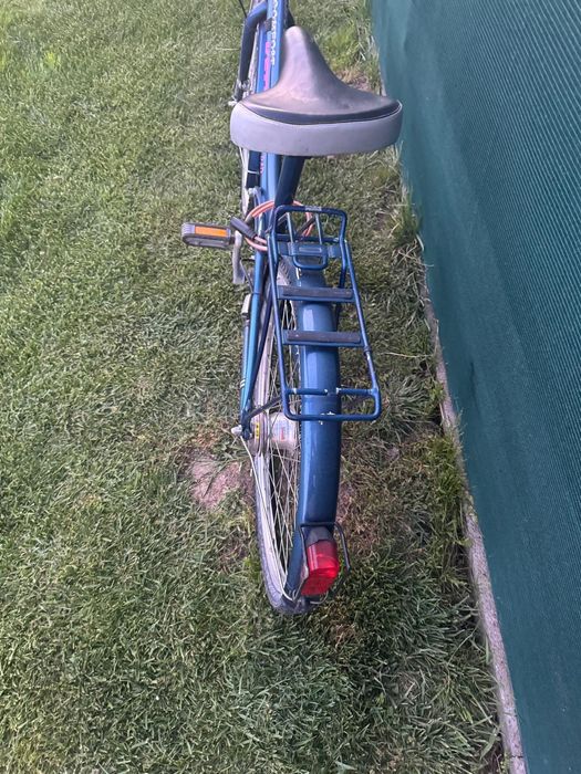Vând bicicleta de dama in stare bun