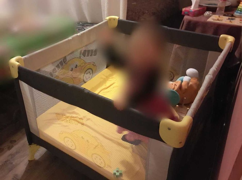 Сгъваема кошара за игра за бебета и малки деца